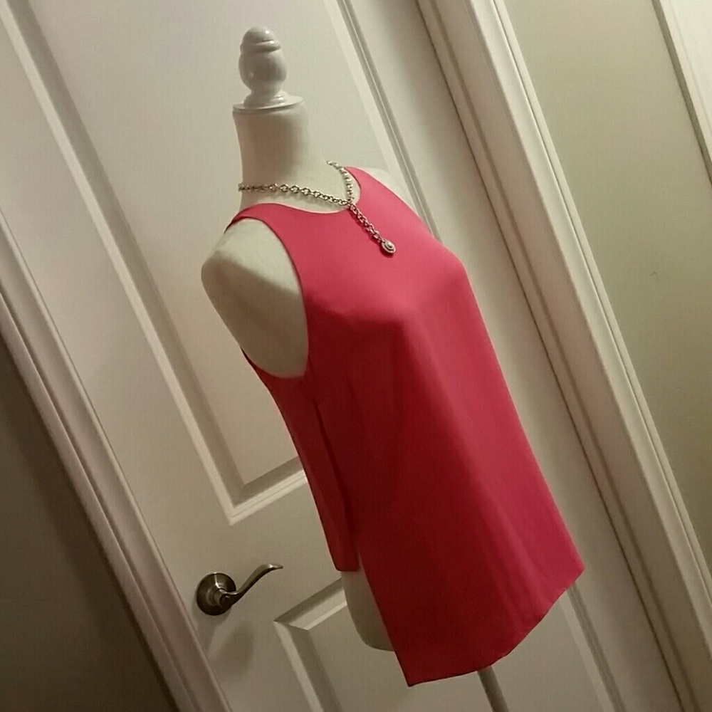 Sold ✨🛍️ Walter Baker Hi Lo top tunic tank maternity